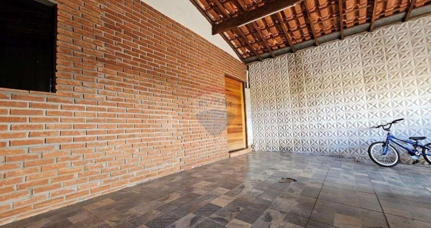 Casa para venda em José Tonolli de 84.00m² com 3 Quartos, 2 Suites e 2 Garagens