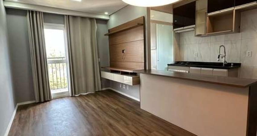 Apartamento para alugar em Centro de 55.00m² com 2 Quartos e 1 Garagem