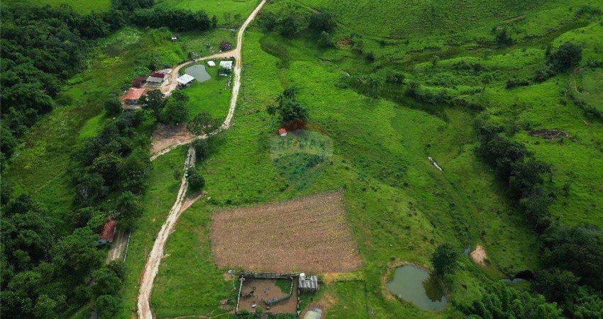 Chácara para venda em Águas de Lindóia de 300.00m² com 3 Quartos, 1 Suite e 10 Garagens