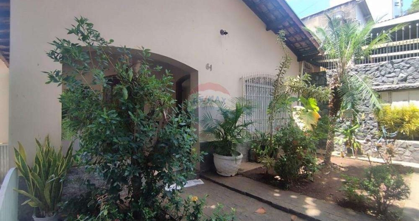 Prédio Comercial para alugar em Jardim Vergueiro de 300.00m² com 3 Quartos, 1 Suite e 6 Garagens