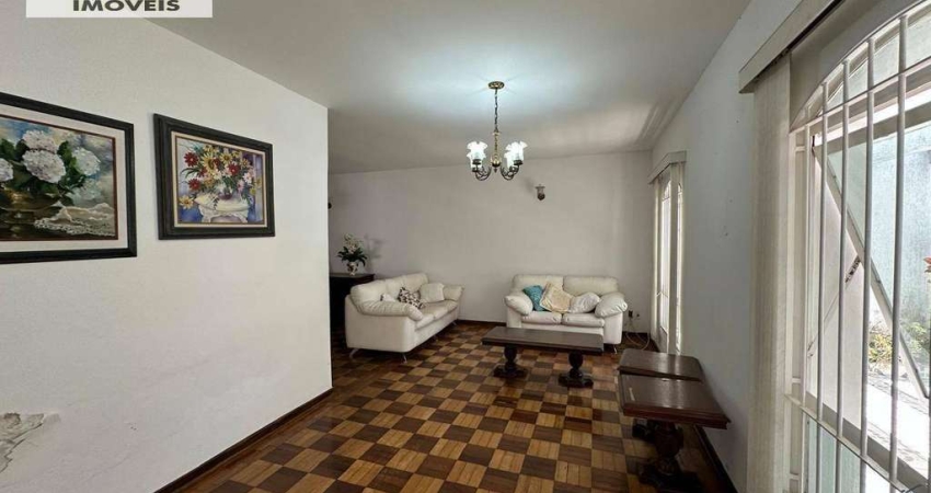 Casa para venda em Vila Oliveira de 167.00m² com 3 Quartos, 1 Suite e 3 Garagens