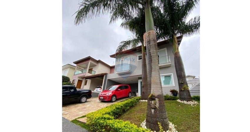 Casa para venda em Convívio Residencial Santana de 250.00m² com 3 Quartos e 3 Suites