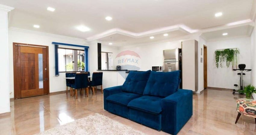 Casa para venda em Eucaliptos de 110.00m² com 3 Quartos, 1 Suite e 5 Garagens