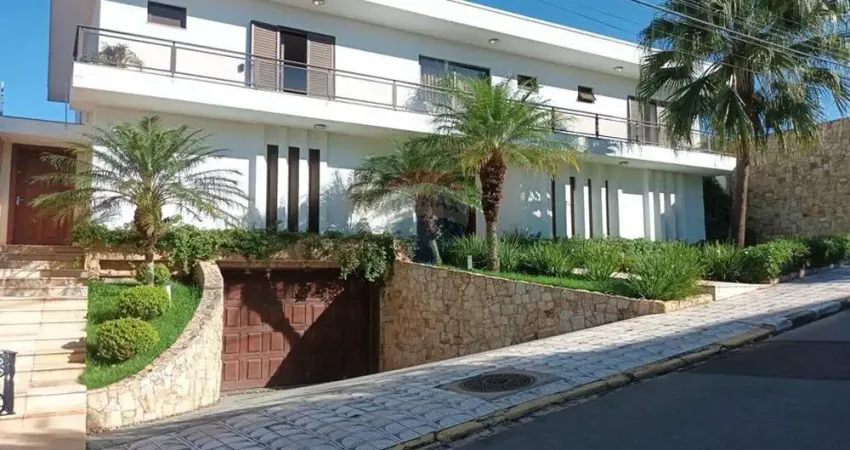 Casa para venda em Serra Negra de 482.73m² com 5 Quartos, 4 Suites e 10 Garagens