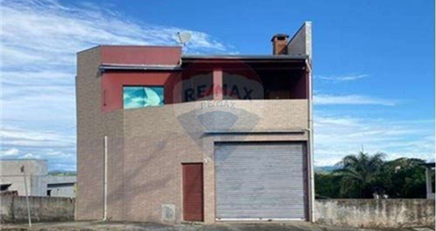 Casa para venda em Serra Negra de 246.50m² com 6 Quartos e 2 Garagens