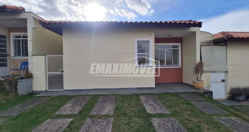 Casa de Condomínio para alugar em Condomínio Villa Allegro de 60.00m² com 3 Quartos e 2 Garagens