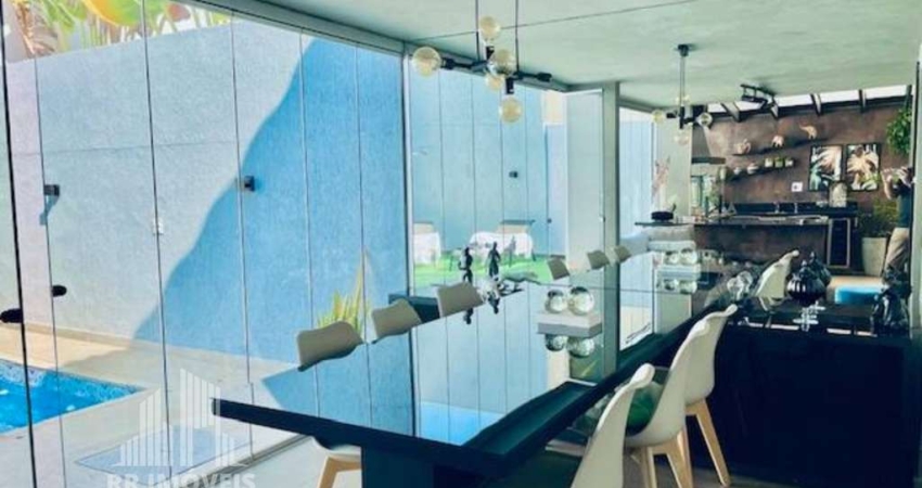 Casa para venda em Tamboré de 170.00m² com 3 Quartos, 1 Suite e 4 Garagens