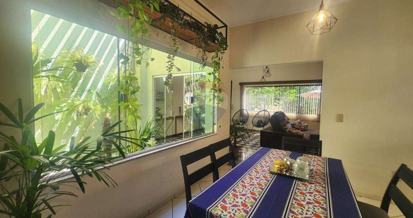Casa para venda em Jardim Maria Bonati Bordignon de 212.36m² com 3 Quartos, 1 Suite e 4 Garagens