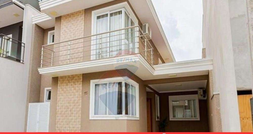 Casa de Condomínio para venda em Alto Boqueirão de 131.00m² com 3 Quartos, 2 Suites e 2 Garagens