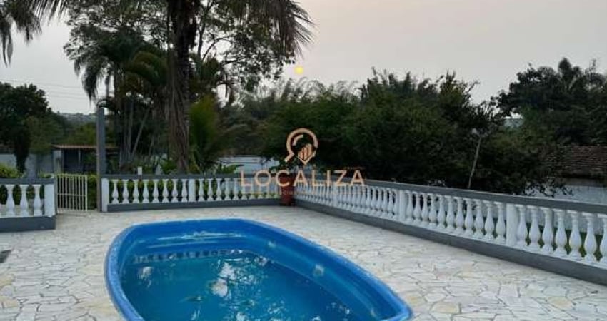 Chácara para venda em Vila Velha de 1975.00m² com 3 Quartos, 1 Suite e 2 Garagens