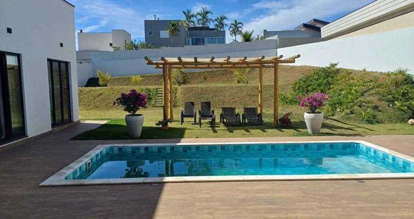 Casa para venda em Fazenda Jequitibá de 1120.92m² com 3 Quartos, 3 Suites e 4 Garagens