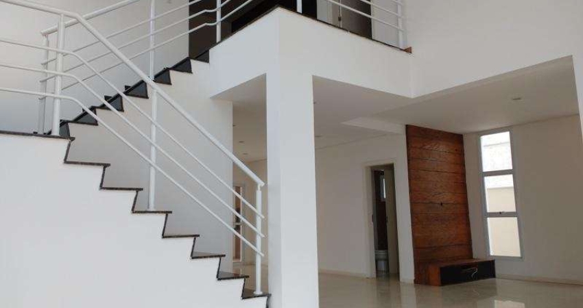 Casa para venda em Condomínio Mont Blanc de 350.00m² com 3 Quartos, 3 Suites e 2 Garagens