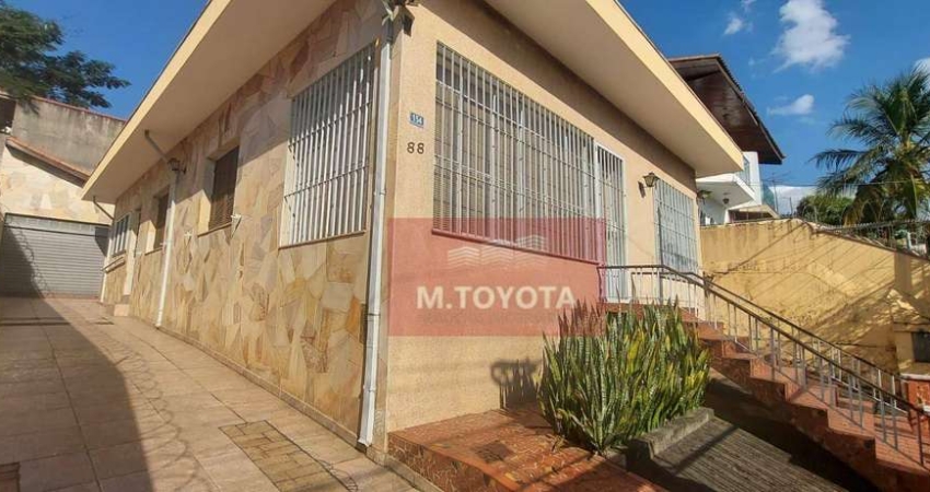 Casa para venda em Vila Galvão de 181.00m² com 3 Quartos e 4 Garagens