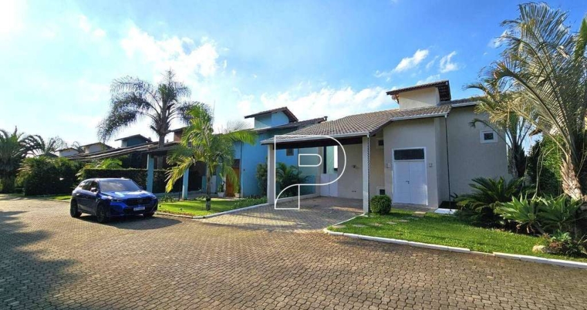 Casa de Condomínio para venda em Granja Viana de 160.00m² com 3 Quartos, 1 Suite e 4 Garagens