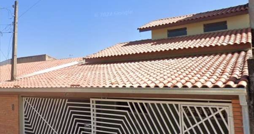 Casa para venda em Jardim Europa de 114.00m² com 3 Quartos, 1 Suite e 2 Garagens