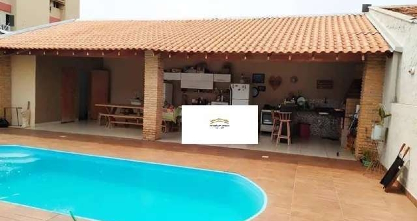 Casa para venda em Eldorado de 245.00m² com 3 Quartos, 1 Suite e 2 Garagens