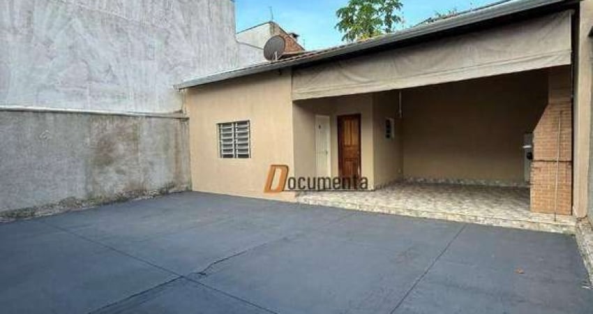 Casa para alugar em Umuarama de 199.00m² com 3 Quartos, 1 Suite e 2 Garagens