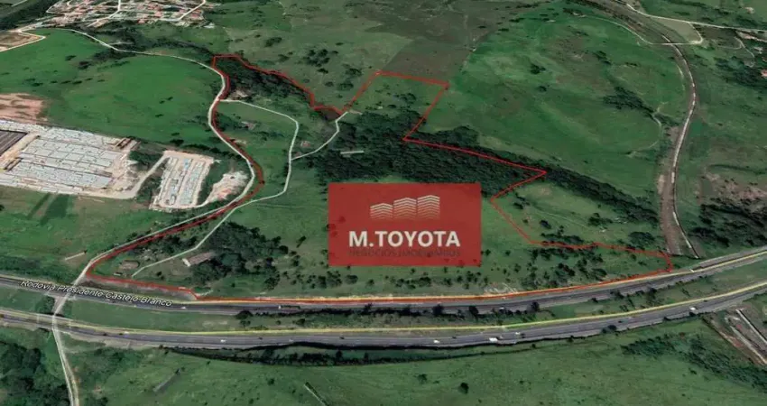 Terreno para venda em Condomínio City Castelo de 212028.00m²