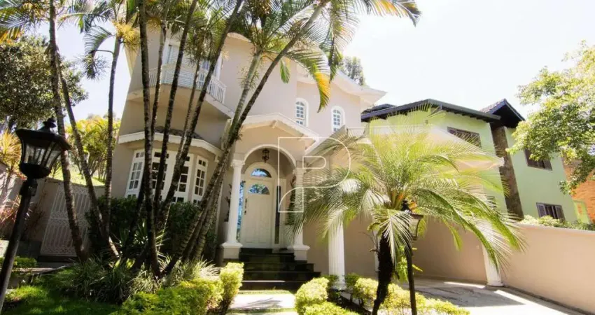 Casa de Condomínio para venda em Granja Viana de 358.00m² com 4 Quartos, 2 Suites e 4 Garagens