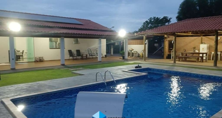 Chácara para venda em Bairro Dos Pires de 360.00m² com 3 Quartos e 3 Suites