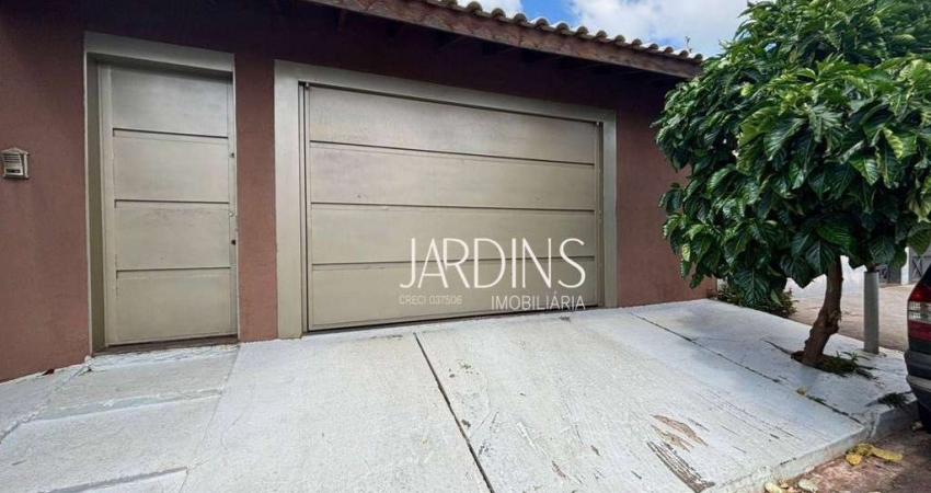 Casa para venda em Jardim Santa Cecília de 94.00m² com 3 Quartos, 1 Suite e 4 Garagens