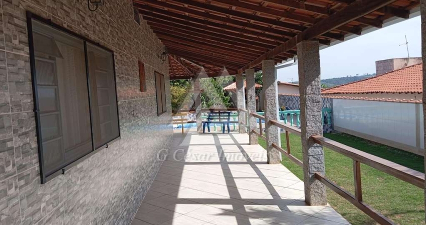 Chácara para venda em Piedade de 1100.00m² com 2 Quartos, 1 Suite e 10 Garagens