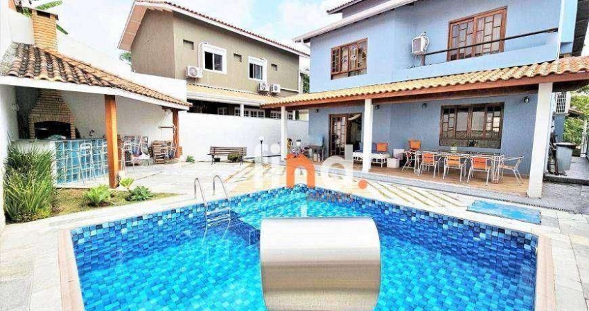 Casa de Condomínio para venda em São Paulo Ll - Granja Viana de 320.00m² com 5 Quartos, 2 Suites e 5 Garagens