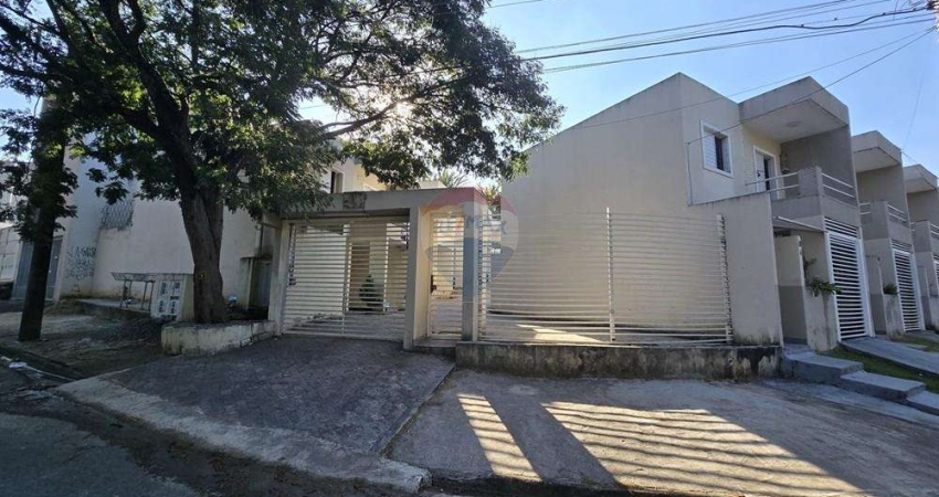 Sobrado para venda em Jardim São Miguel de 80.99m² com 3 Quartos
