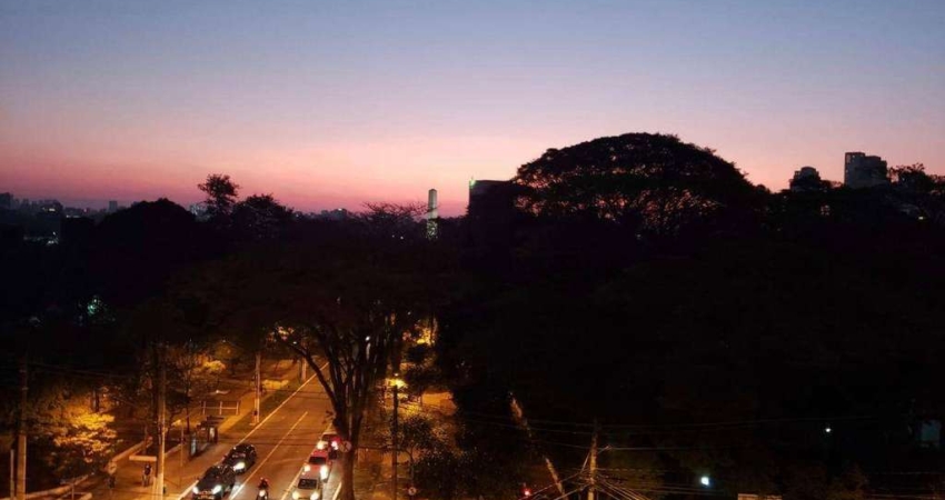 Apartamento para venda em Vila Mariana de 179.00m² com 4 Quartos, 3 Suites e 3 Garagens