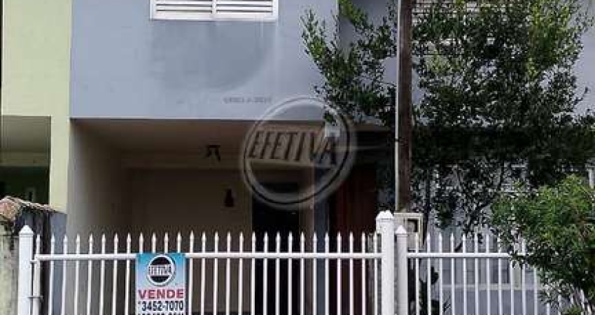 Sobrado para venda em Matinhos de 102.00m² com 3 Quartos, 1 Suite e 2 Garagens