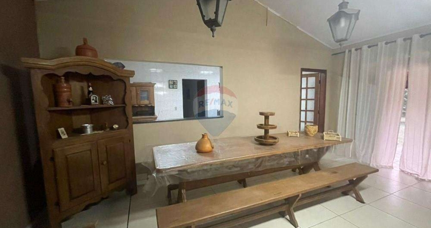 Chácara para venda em Araçoiaba da Serra de 250.00m² com 5 Quartos e 10 Garagens