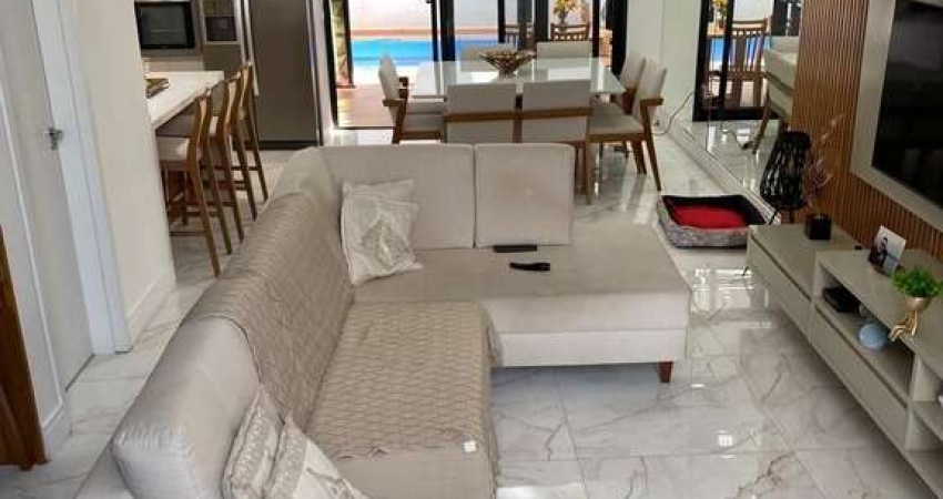 Casa para venda em Suru de 198.00m² com 3 Quartos, 1 Suite e 4 Garagens