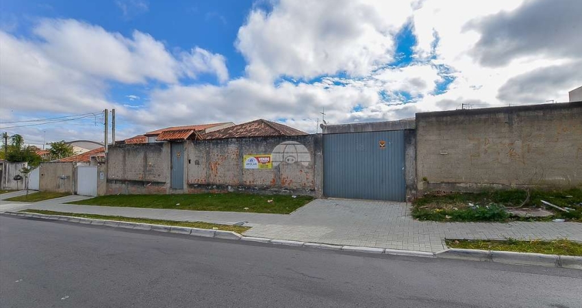 Terreno para venda em Atuba de 150.00m² com 6 Garagens