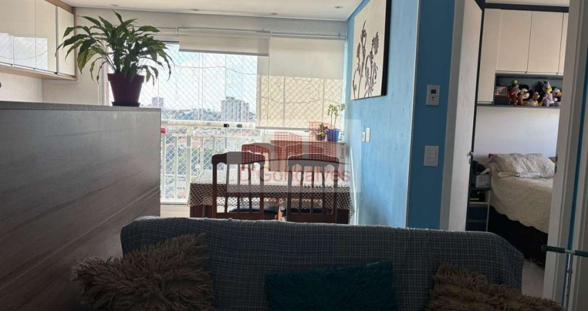 Apartamento para venda em Centro de 44.00m² com 2 Quartos e 1 Garagem