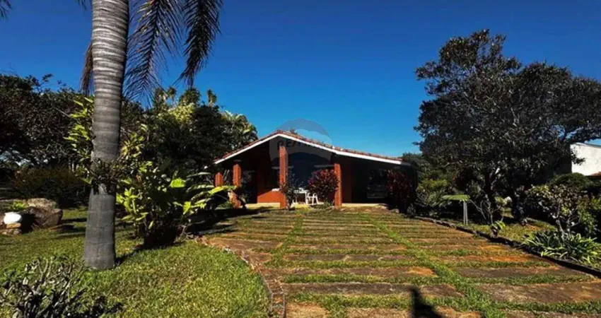 Chácara para venda em Parque Dos Cafezais Iv de 170.00m² com 3 Quartos e 6 Garagens