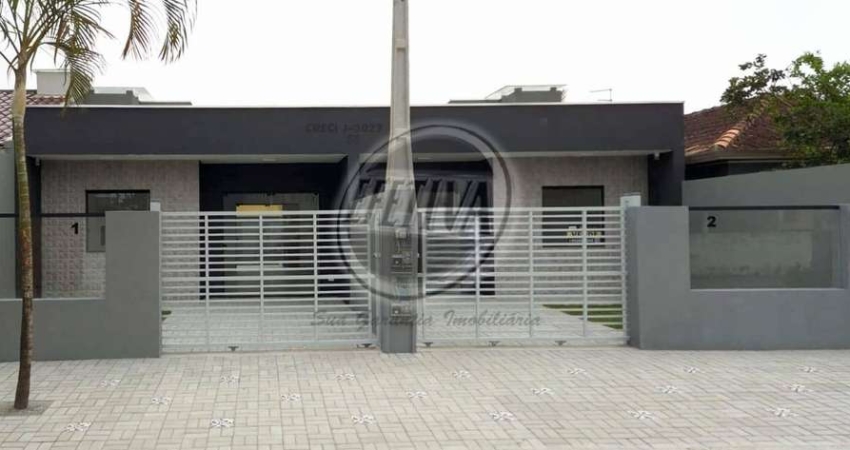 Casa para venda em Pontal Do Paraná de 69.00m² com 2 Quartos, 1 Suite e 2 Garagens