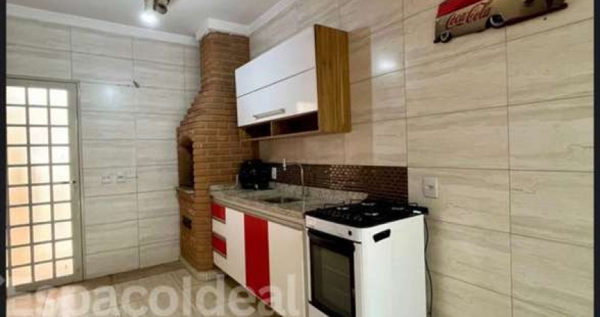 Casa para venda em Jardim Aeroporto de 174.00m² com 3 Quartos, 1 Suite e 2 Garagens