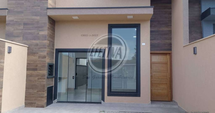 Casa para venda em Matinhos de 68.00m² com 3 Quartos, 1 Suite e 2 Garagens