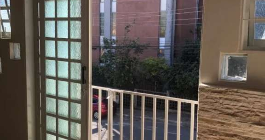Casa para alugar em Jardim Nomura de 115.00m² com 2 Quartos, 1 Suite e 1 Garagem