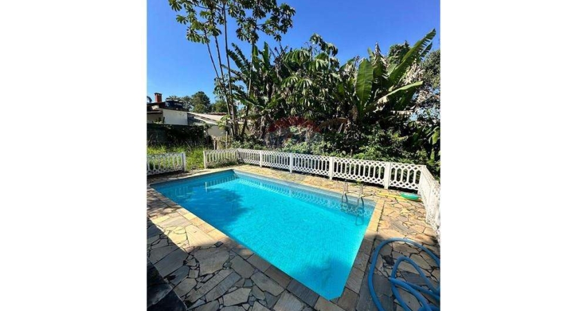 Casa de Condomínio para venda em Mirante Do Arujá de 136.00m² com 2 Quartos e 1 Suite
