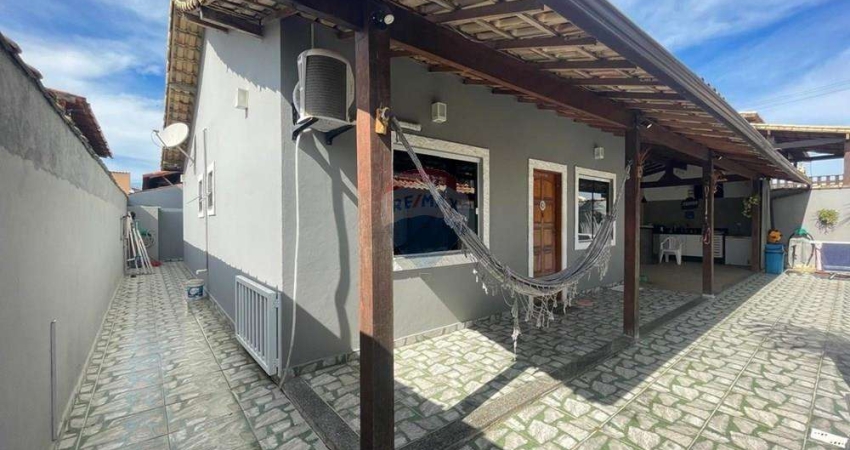 Casa para venda em Jardim Interlagos (ponta Negra) de 84.00m² com 2 Quartos, 1 Suite e 1 Garagem