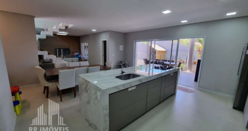 Casa para venda em Jardim Maria Helena de 245.00m² com 3 Quartos, 3 Suites e 4 Garagens