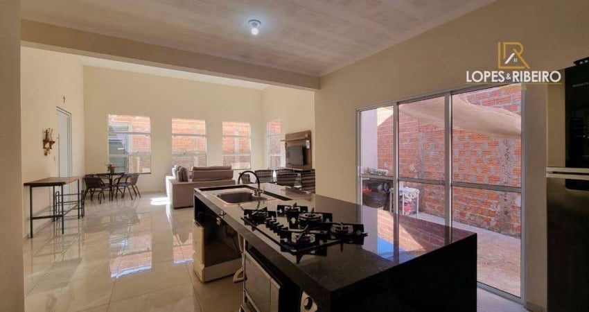 Casa para venda em Villas Paraiso de 320.00m² com 3 Quartos, 1 Suite e 2 Garagens
