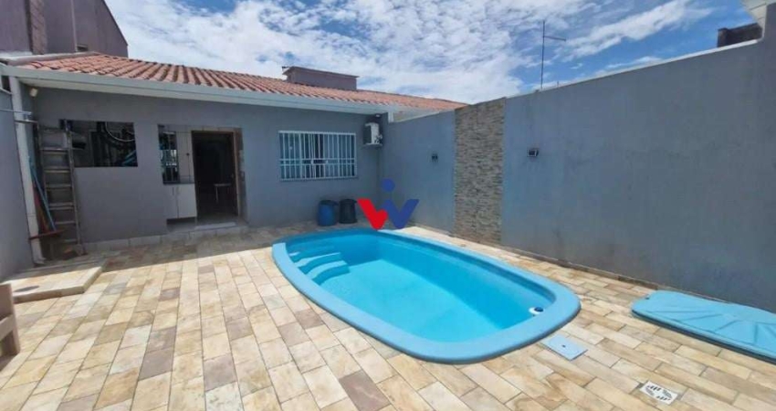 Casa para venda em Guaratuba de 104.00m² com 3 Quartos e 3 Garagens