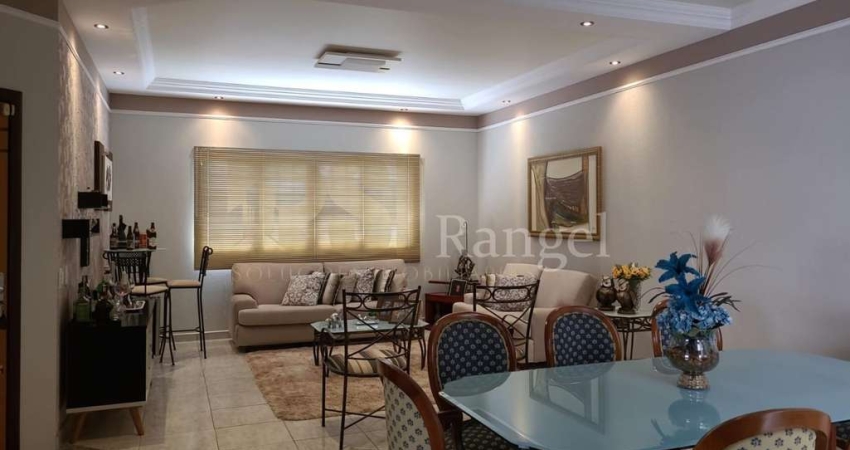 Casa para venda em Residencial E Comercial Palmares de 250.00m² com 3 Quartos, 1 Suite e 4 Garagens