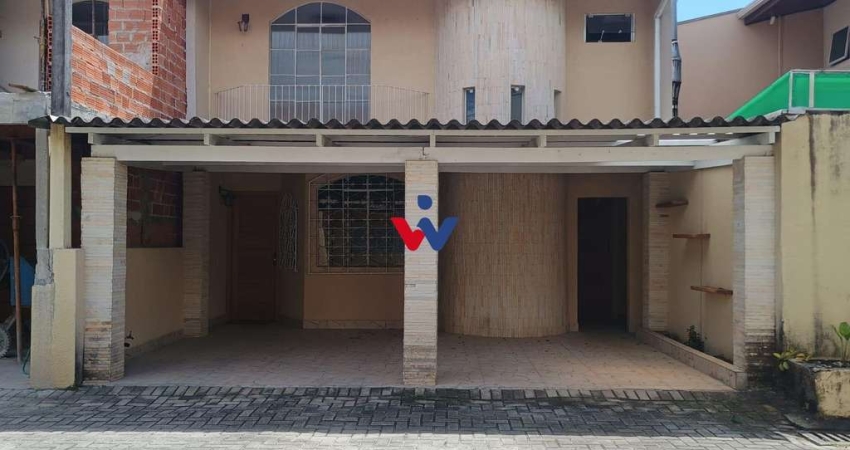 Casa para venda em Xaxim de 125.00m² com 3 Quartos e 2 Garagens