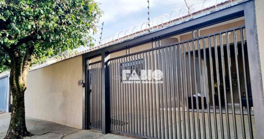Casa para venda em Jardim Nazareth de 165.00m² com 3 Quartos e 4 Garagens