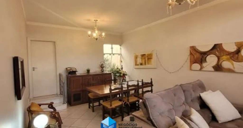 Casa para venda em Jardim Residencial Alto Da Capela de 300.00m² com 3 Quartos, 1 Suite e 4 Garagens