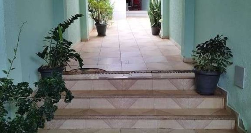 Casa para venda em Parque Hippolyto de 181.00m² com 3 Quartos e 3 Garagens