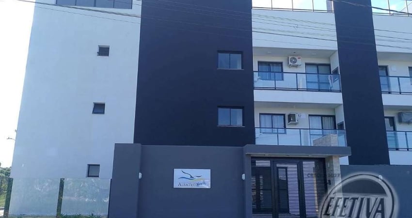 Apartamento para venda em Matinhos de 35.00m² com 1 Quarto e 1 Garagem